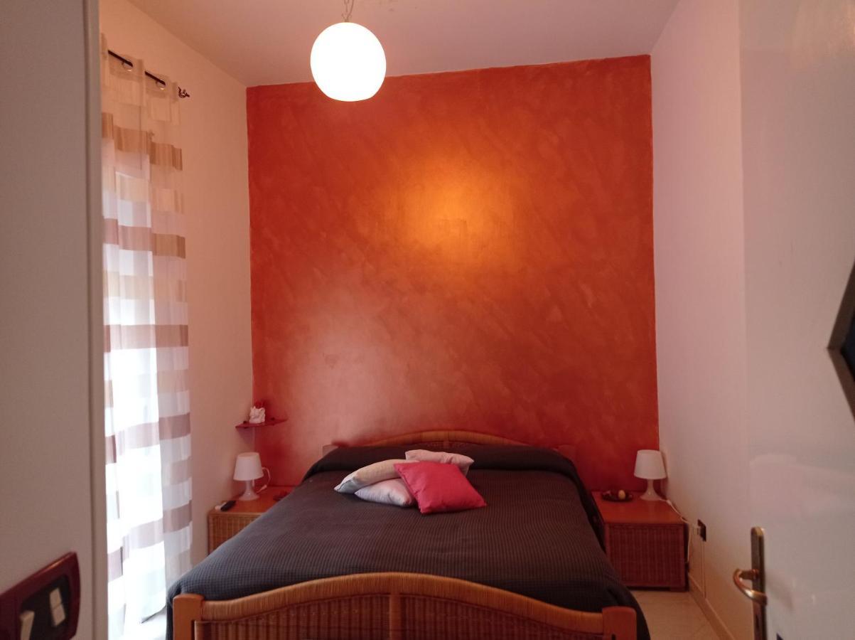 Casa Vacanza Da Andrea เนเปิลส์ ภายนอก รูปภาพ